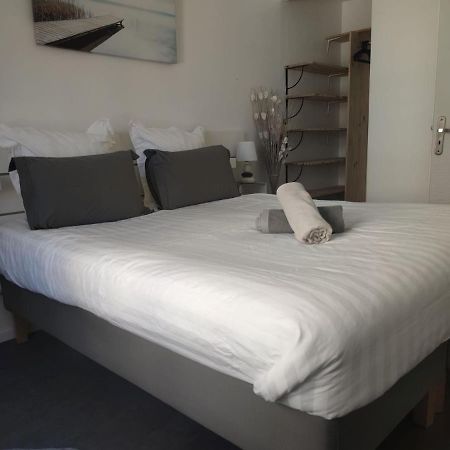 Cannes Holiday Suite A 2 Pas Du Festival Et Plages Exterior foto