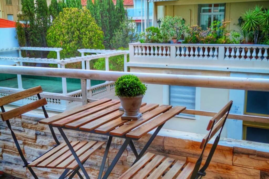 Cannes Holiday Suite A 2 Pas Du Festival Et Plages Exterior foto